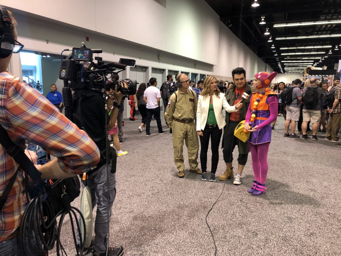 FX Movie Channel interviewing WonderCon attendees. Photo: Danny Pham/dorkaholics.