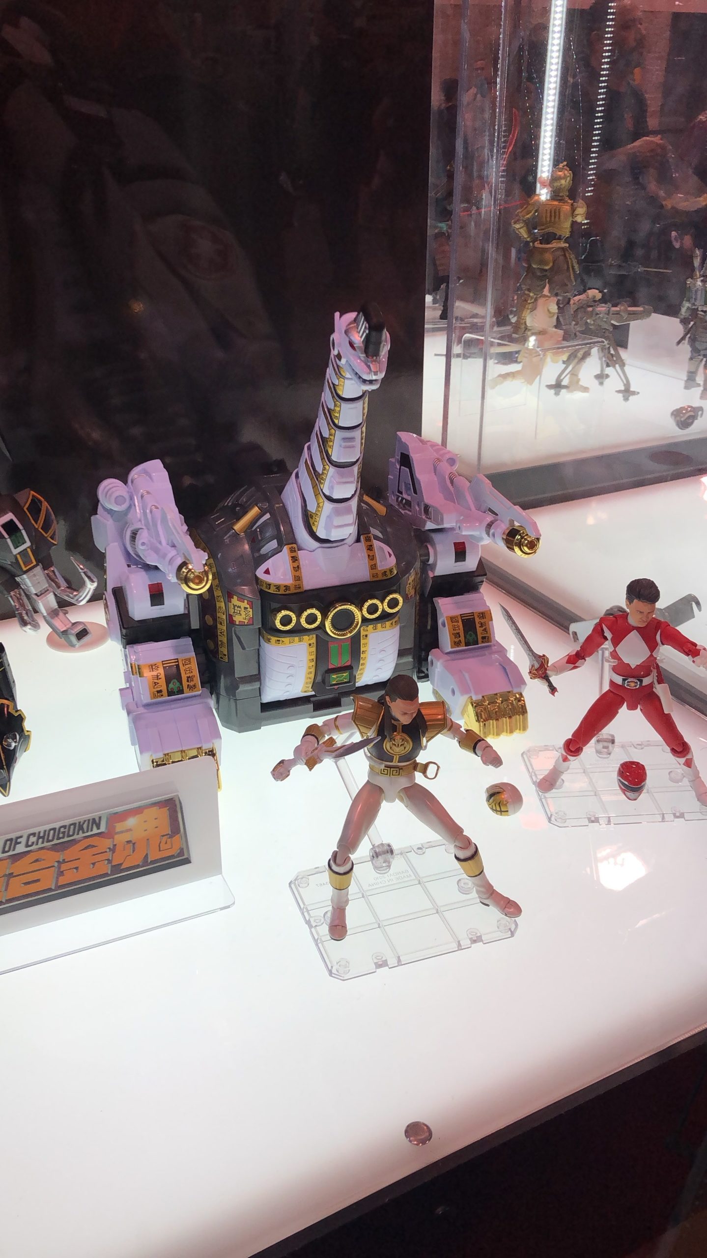 WonderCon-2019-Power-Rangers Power Rangers figures at WonderCon 2019. Photo: Danny Pham/dorkaholics.