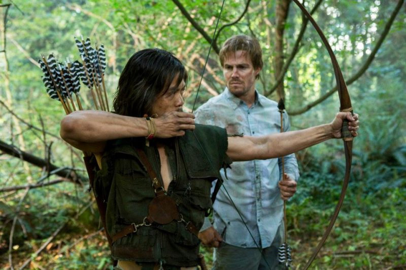 Arrow "Damaged" Pictured (L-R): Byron Mann as Yao Fei and Stephen Amell as Oliver Queen. Photo: Jack Rowand/The CW