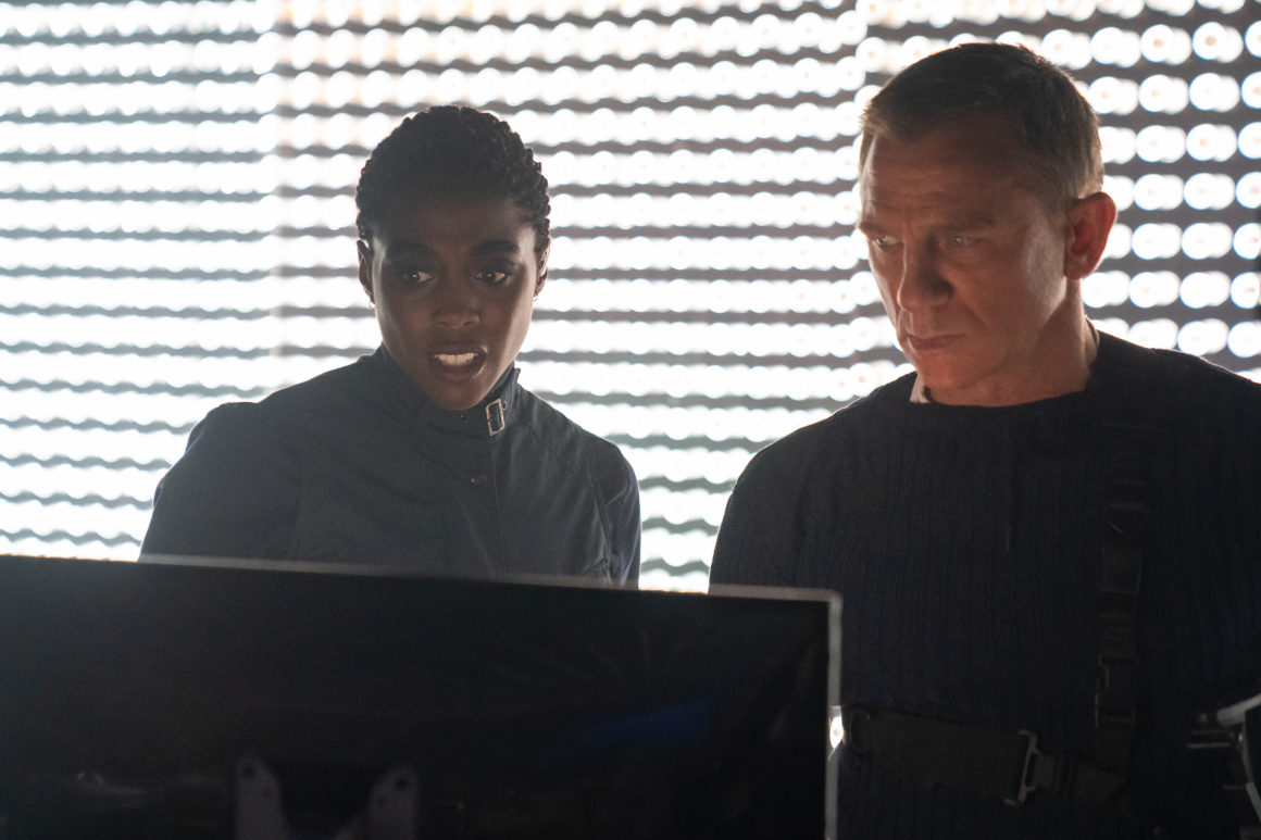Lashana Lynch stars as Nomi and Daniel Craig as James Bond in NO TIME TO DIE, an EON Productions and Metro-Goldwyn-Mayer Studios film Credit: Nicola Dove © 2021 DANJAQ, LLC AND MGM. ALL RIGHTS RESERVED.